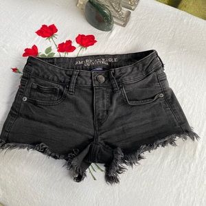 American Eagle Black Super Stretch Shorts Size 2